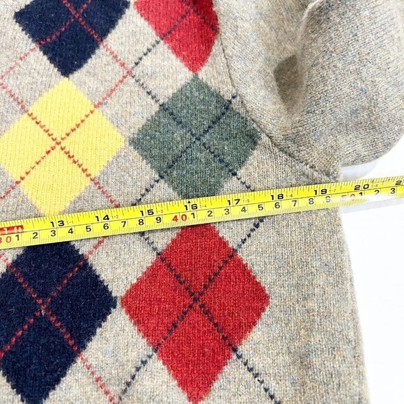 J.Crew 100% Lambswool V Neck Argyle Sweater Size Medium Premium Lambswool - Picture 9 of 10